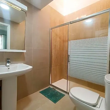 Aloe Vera Shared House Hotel