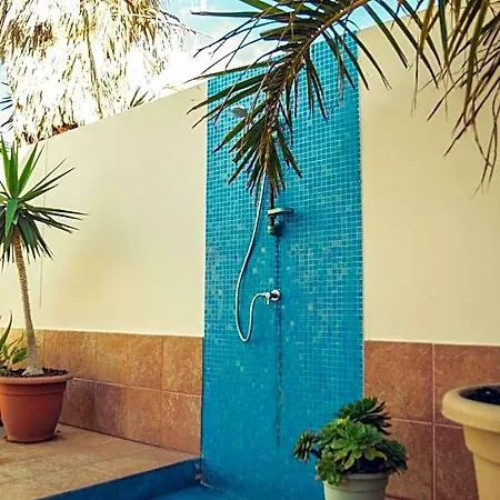 Aloe Vera Shared House * Granadilla De Abona